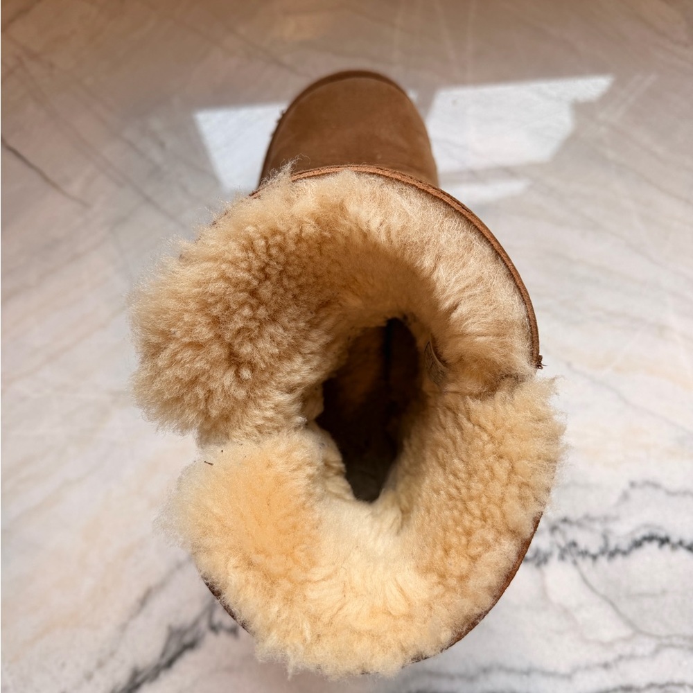 UGG Chestnut Bailey Button Boot - image 9